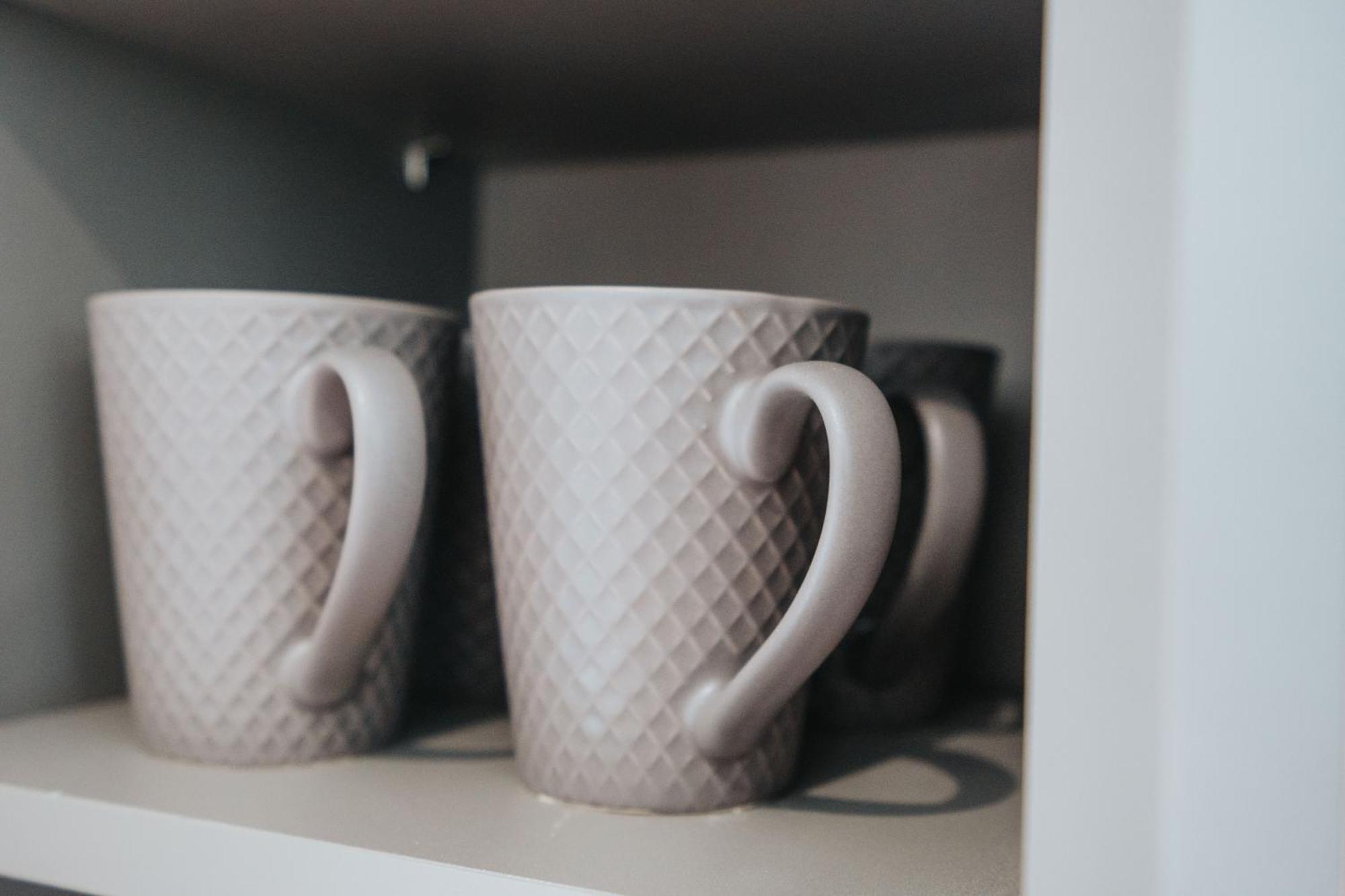 Shawe House - 10 Minute Mcr Airport - Free Parking Villa Wythenshawe Bilik gambar